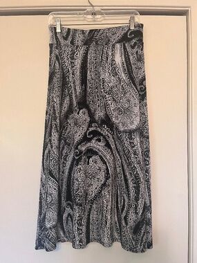 INVESTMENTS Women's Midi Skirt in Black & White Paisley Size XL